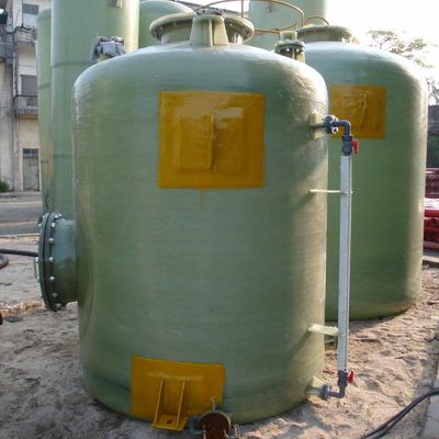 FRP-Industrialchemikalien-Speicherbehälter individualisierte Kapazität flacher Boden FRP-Vertikaltank