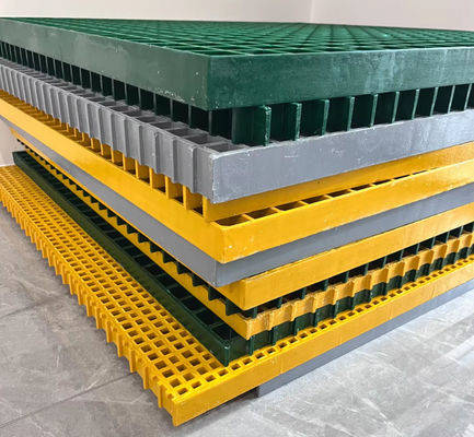 40x40x30mm Solardach-Oberplattenmaschen Fußgängerweg Glasfasergitter