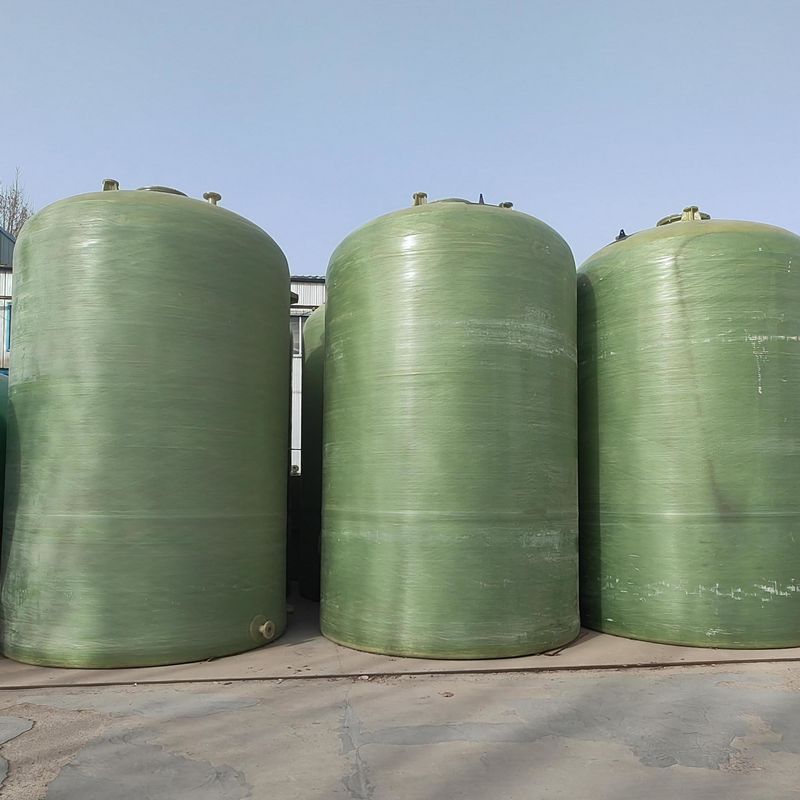 Bequeme landwirtschaftliche Wasserspeicher Einfache Installation Dauerhaftes Abflussventil inklusive