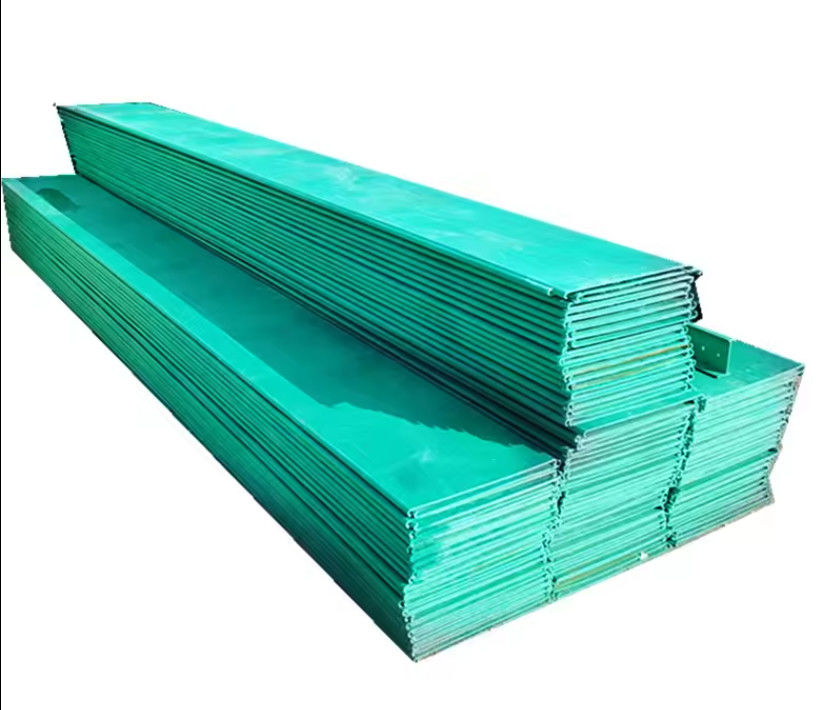 Außenseitige elektrische Kanalisation FRP-Kabel-Tray Standardgröße 200x100 Dicke 0,6mm~2mm